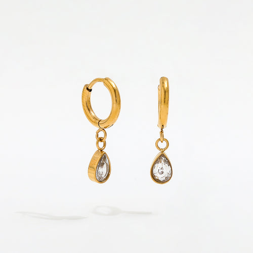 Droppformade guldörhängen